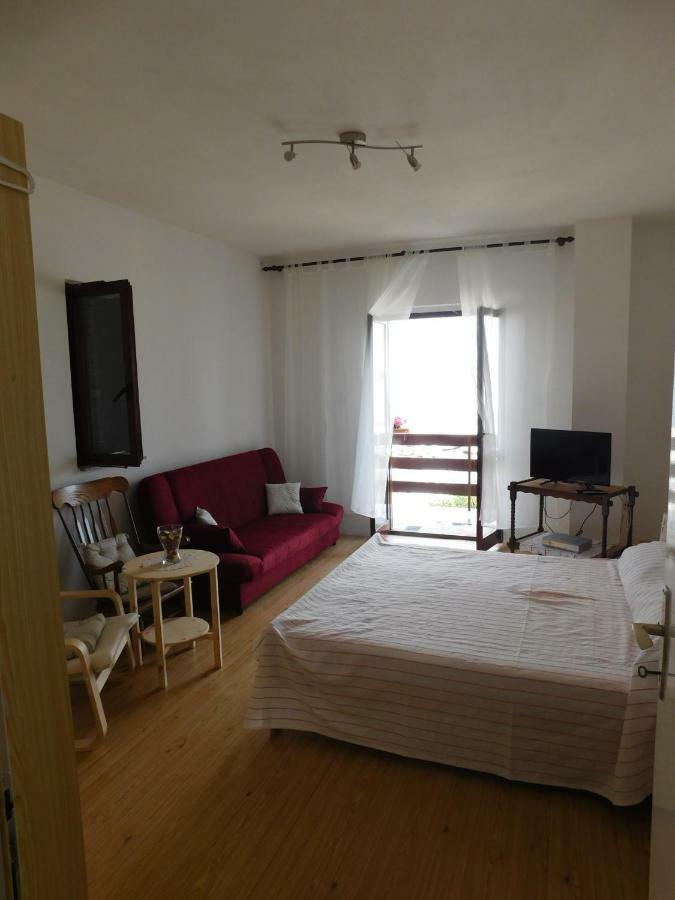 Apartmani Mikin Betina  Extérieur photo